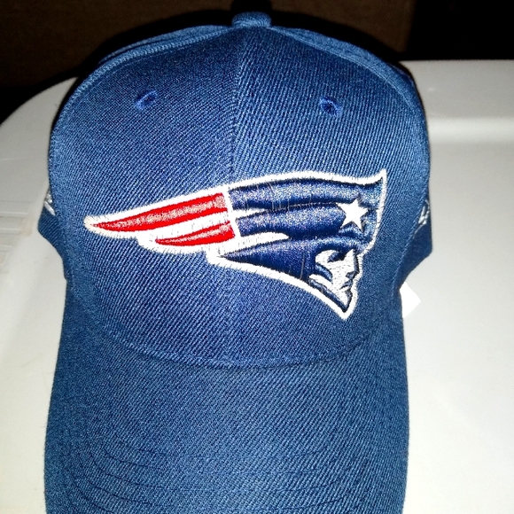 New England Patriots dark navy blue hat adjustable new without tags - Picture 1 of 3
